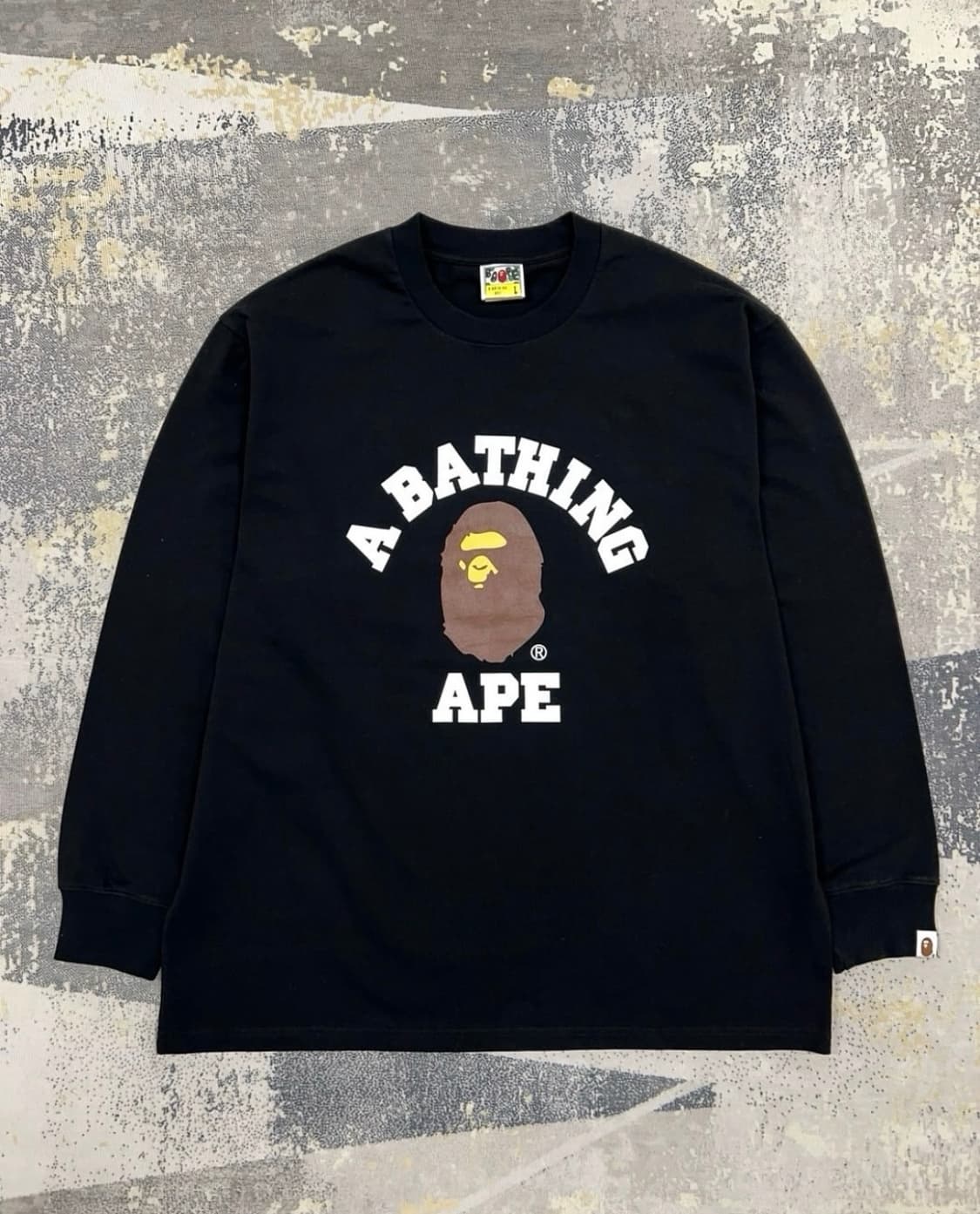 베이프 Bape 컬리지로고 긴팔 상품이미지1