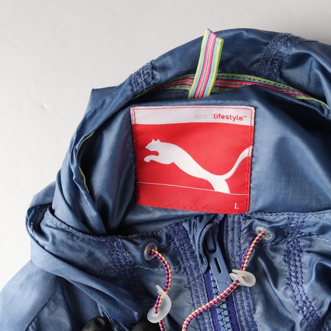 PUMA 블루 경량 후드 바람막이L 상품이미지5