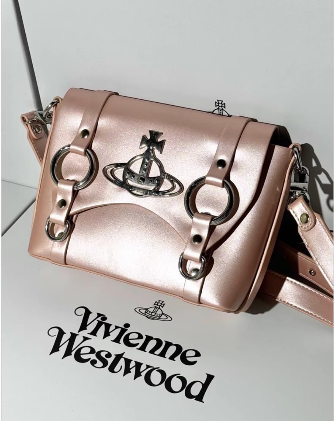 비비안웨스트우드 아카이브 은장 orb 핑크 레더 숄더백 상품이미지1