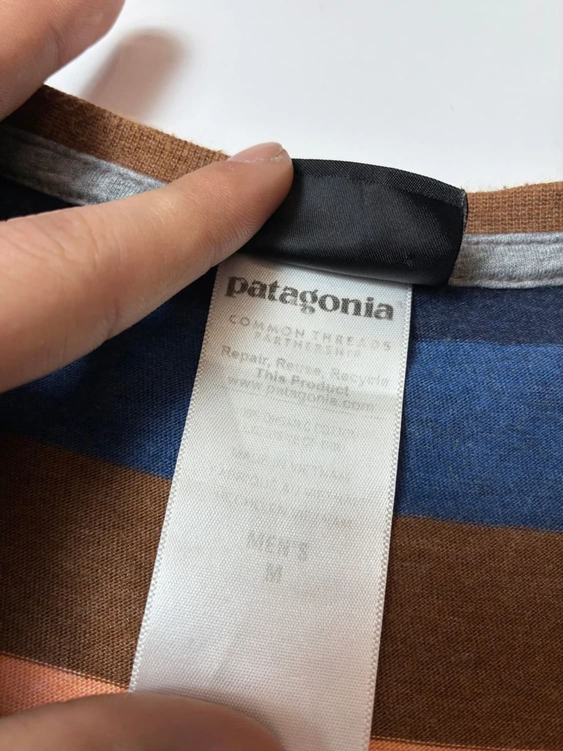 파타고니아 멀티 컬러 스트라이프 반팔 티셔츠 PN9397 상품이미지7