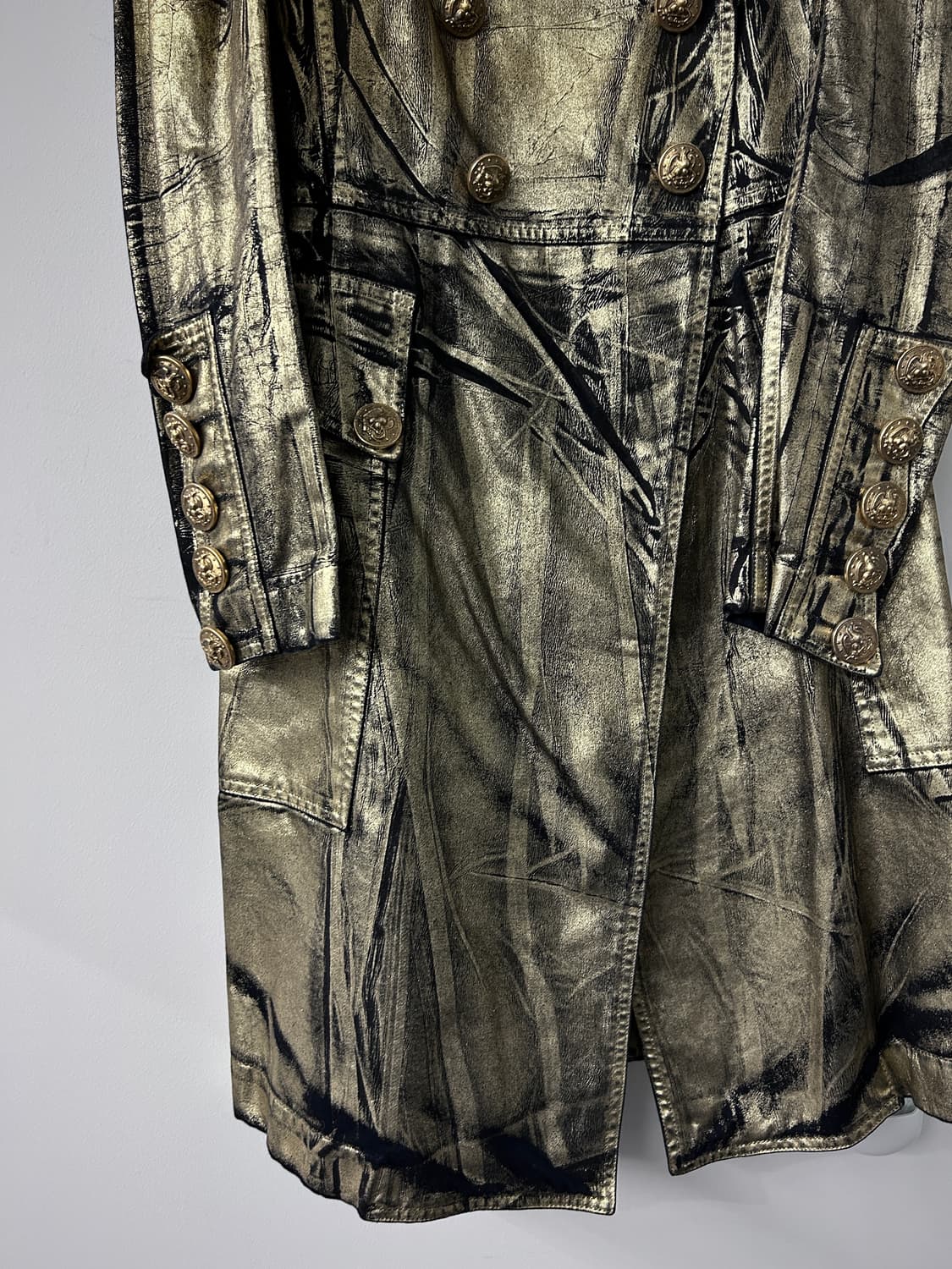 발망 데카르넹 골드 브러쉬드 나폴레옹 코트 상품이미지4