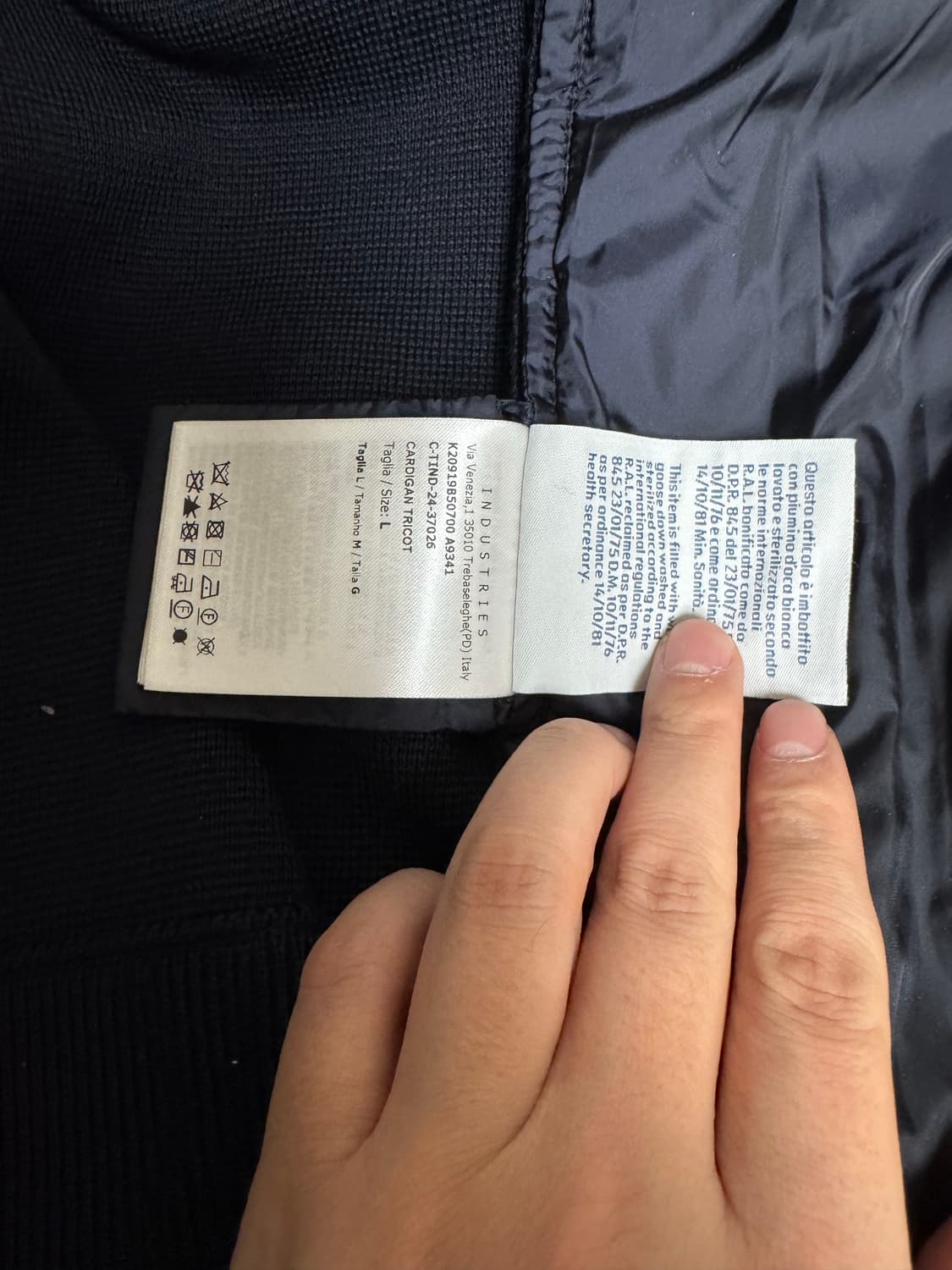 몽클레어 니트패딩 팝니다(교환이더좋아요) 상품이미지4