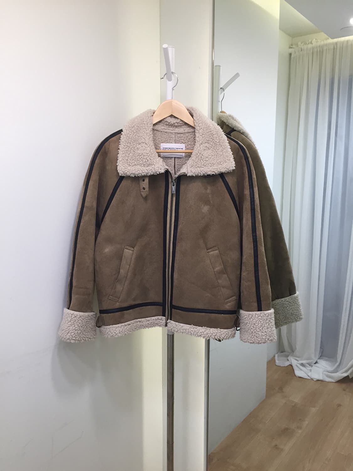 Woman Placestudio Mustang 100 상품이미지4