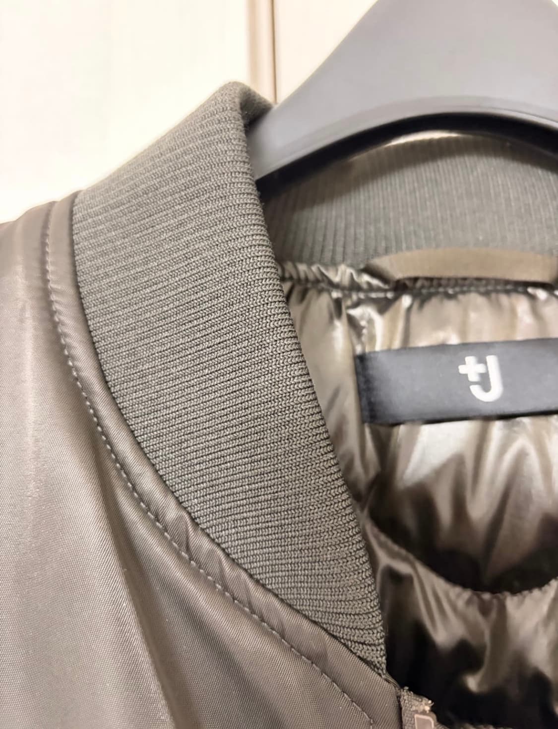 [사이즈 교환 환영] 유니클로x질샌더 ma-1 카키 그레이 L 상품이미지5