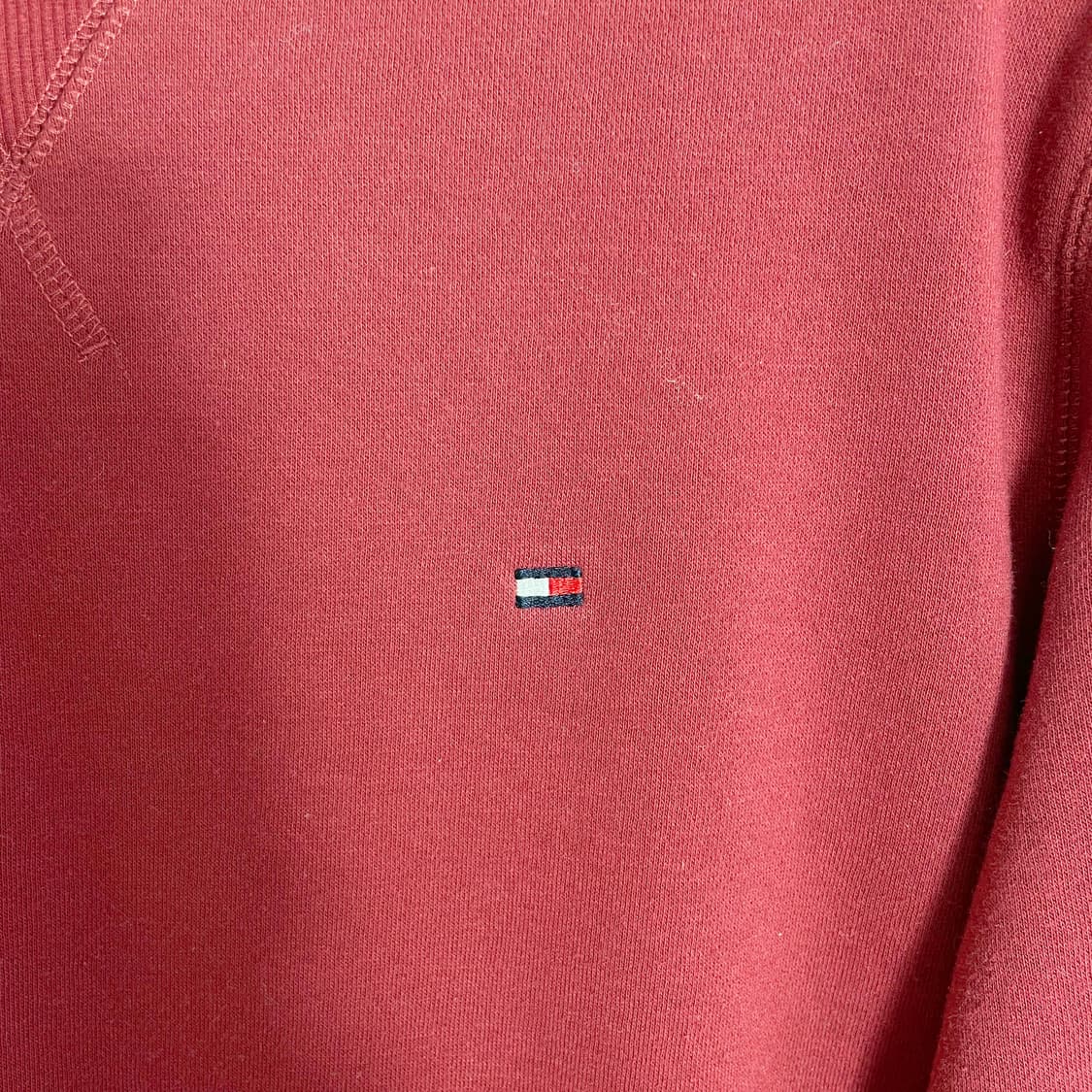 D2 타미힐피거 기모 버건디 컬러 맨투맨 M사이즈 상품이미지4