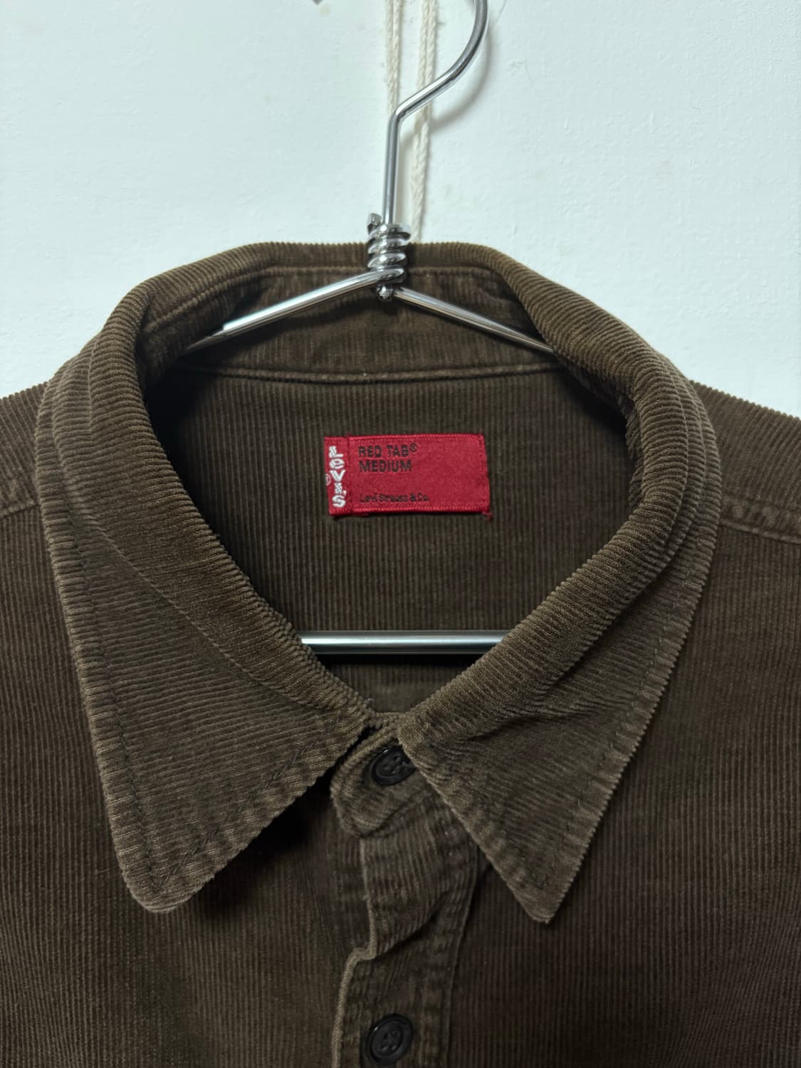 Levi’s red tab 리바이스 레드탭 코듀로이 셔츠 상품이미지3