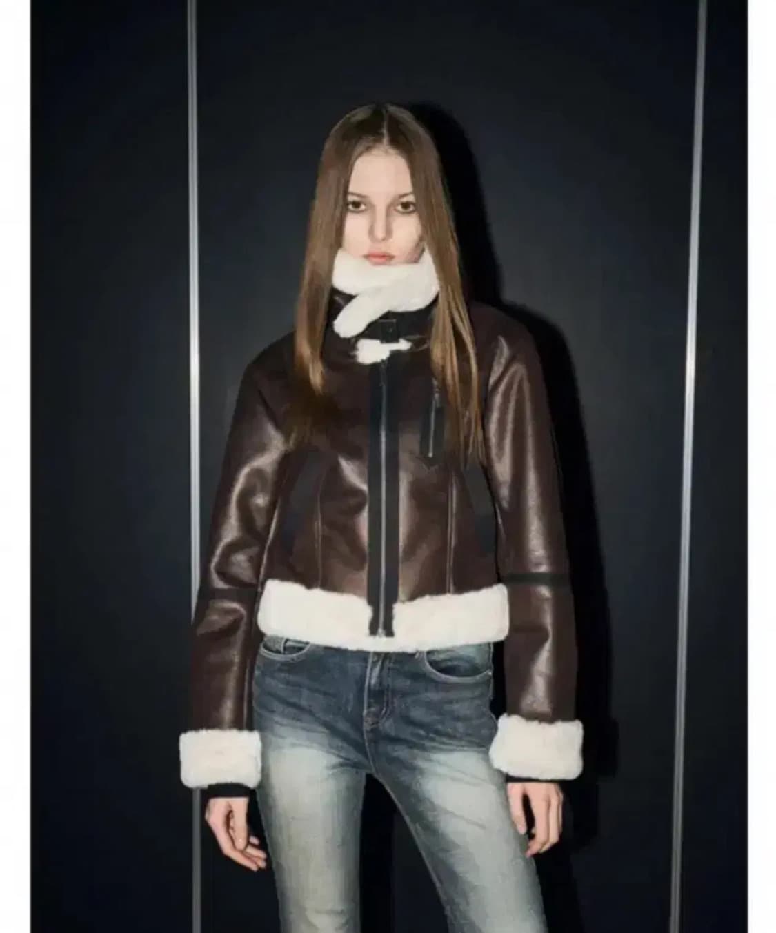 (교환도구함) 보헤미안서울 스웨이드 피티드 무스탕 브라운 슬림핏 핏티드 상품이미지1