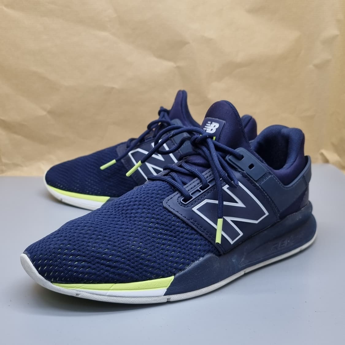뉴발란스 247 남성운동화260  상품이미지1