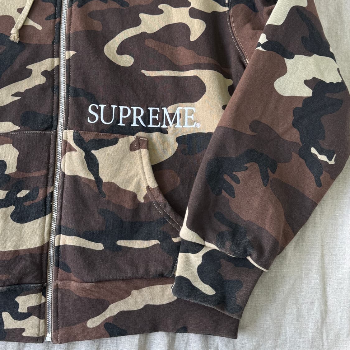 슈프림 카모 자수 써멀 후드집업 L 상품이미지3