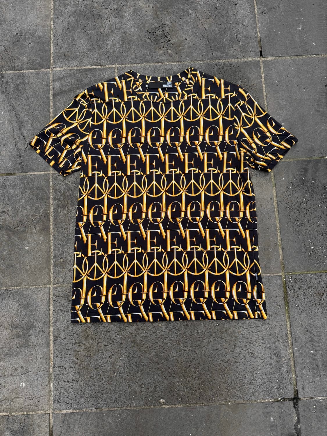 LOVE MOSCHINO – Monogram Pattern T-Shirt 상품이미지1