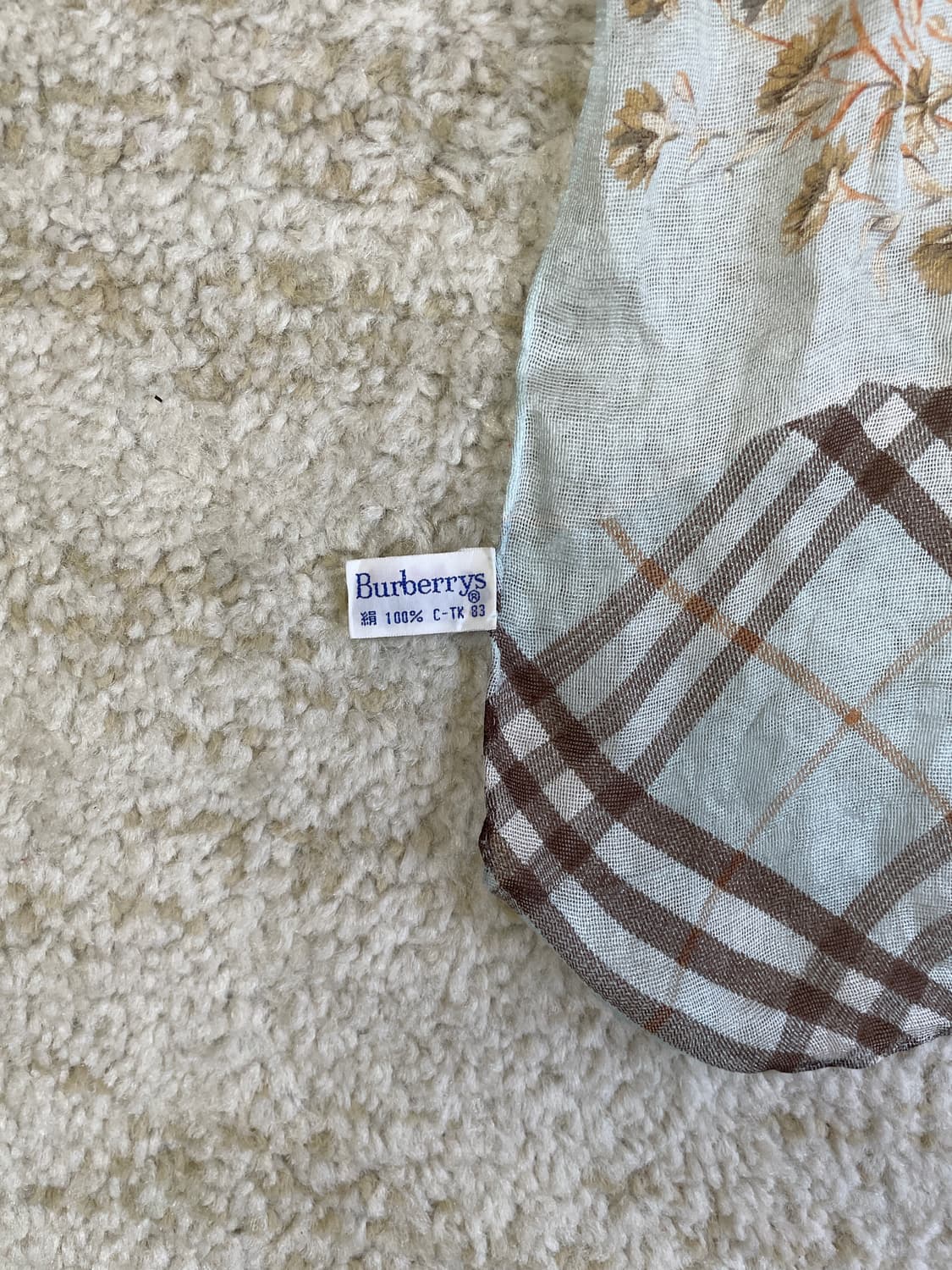 버버리 정품 플로랄 플라워 실크 스카프 상품이미지5