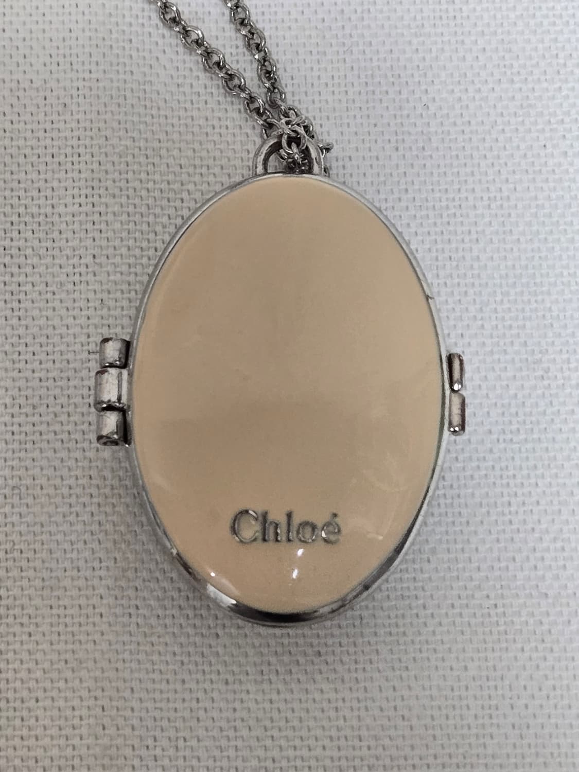 끌로에 고체향수 로켓 상품이미지1