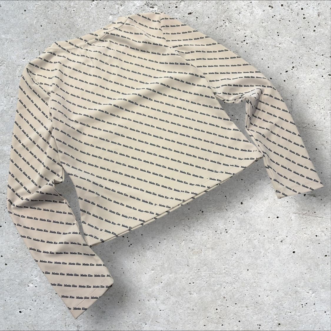 마뗑킴 로고 패턴 폴리 긴팔 티셔츠 화이트 C627 상품이미지2