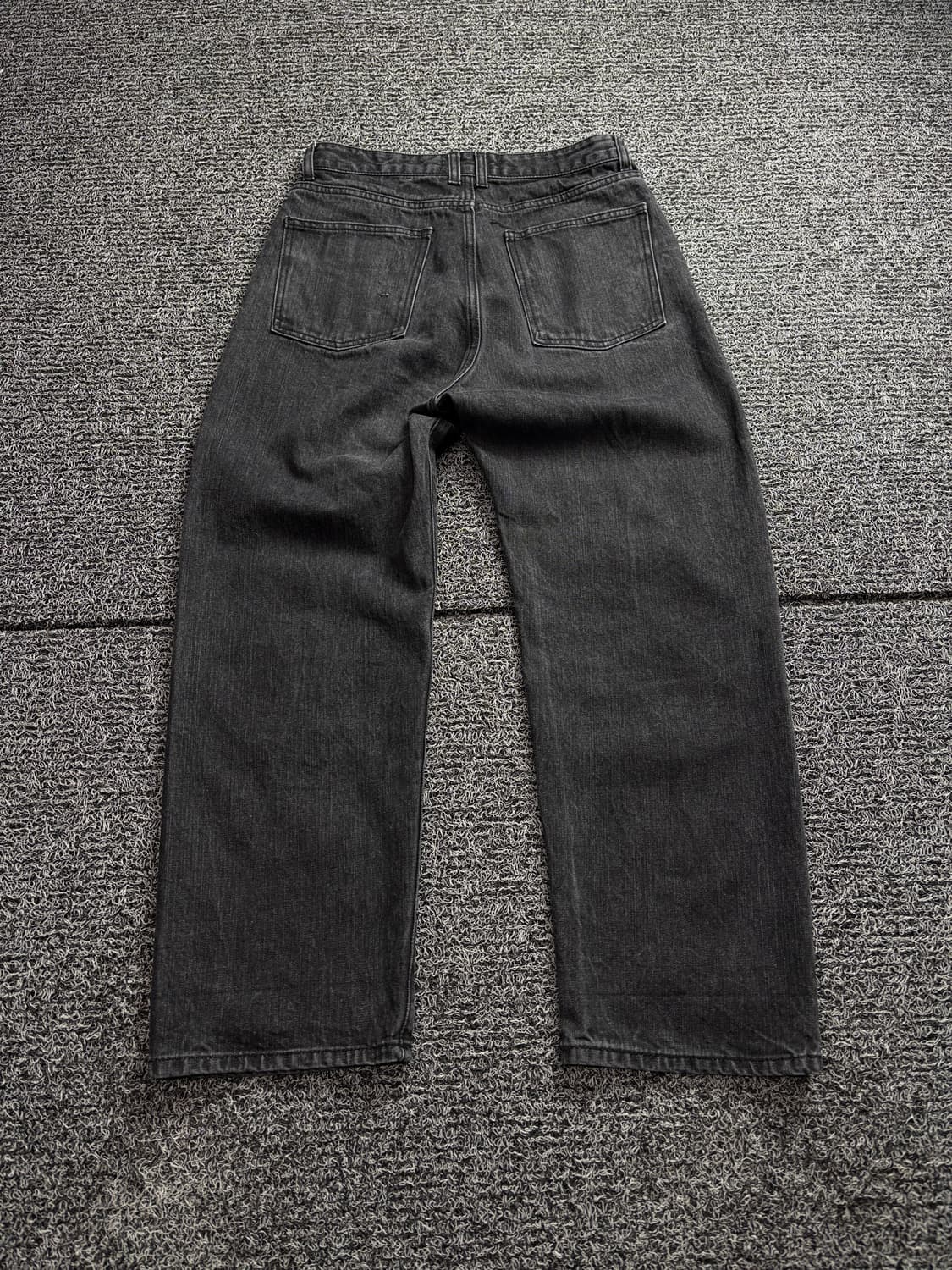 비슬로우 아카이브 투턱 루즈핏 흑청 데님 팬츠 2371 상품이미지4