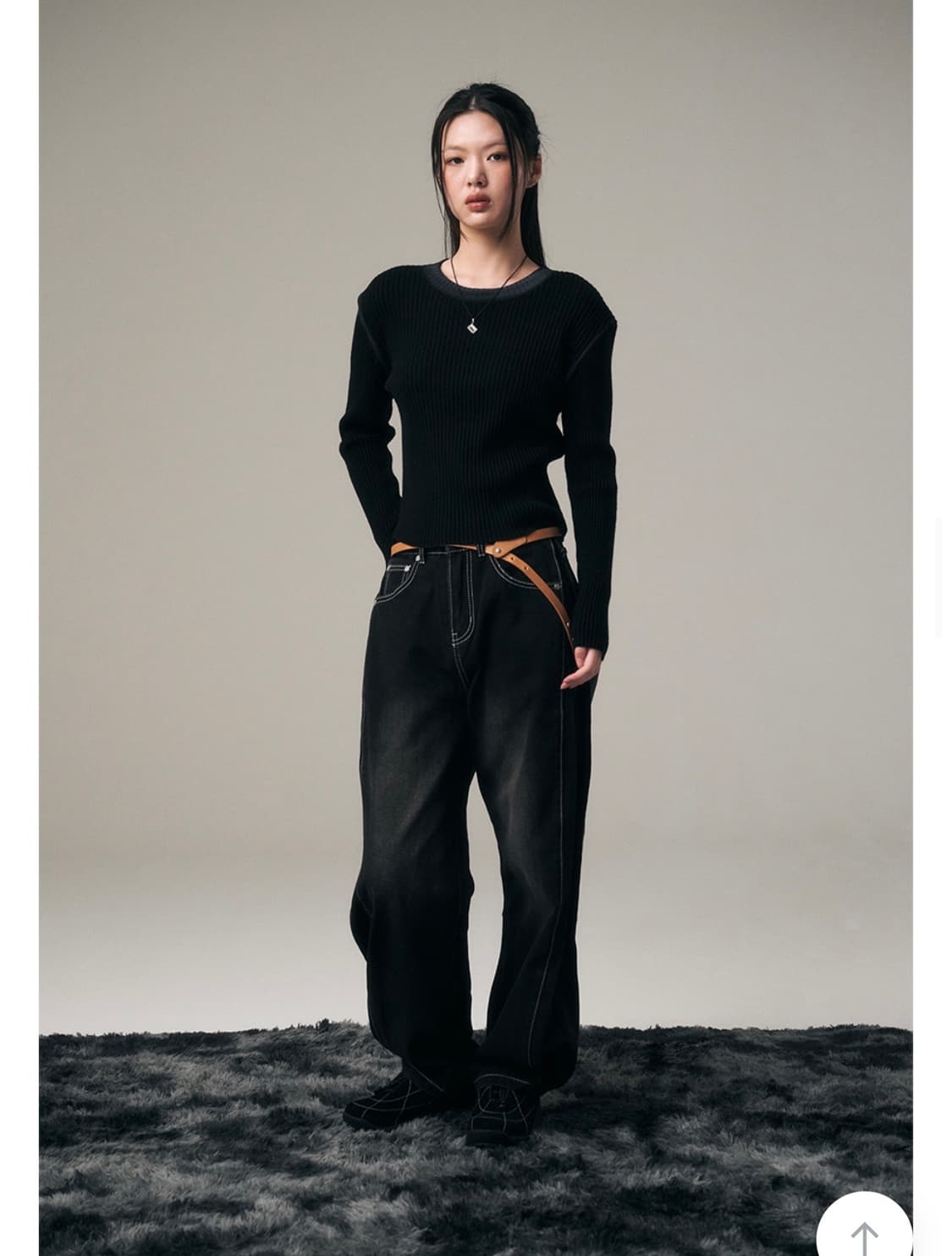 스퀘어라인 타이다이 립 니트 탑 블랙 상품이미지3