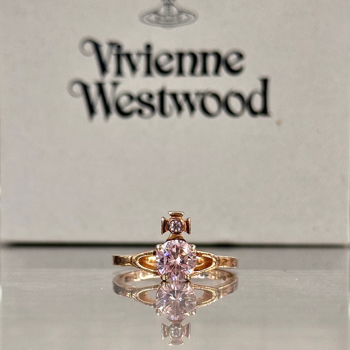 비비안웨스트우드 레이나 쁘띠 반지 핑크골드 상품이미지1