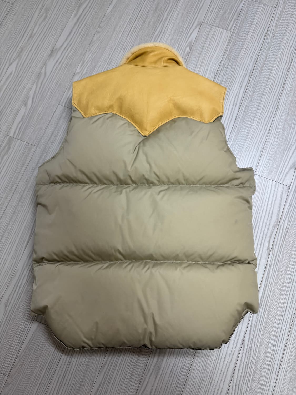 록키마운틴 패딩조끼 40사이즈 상품이미지5