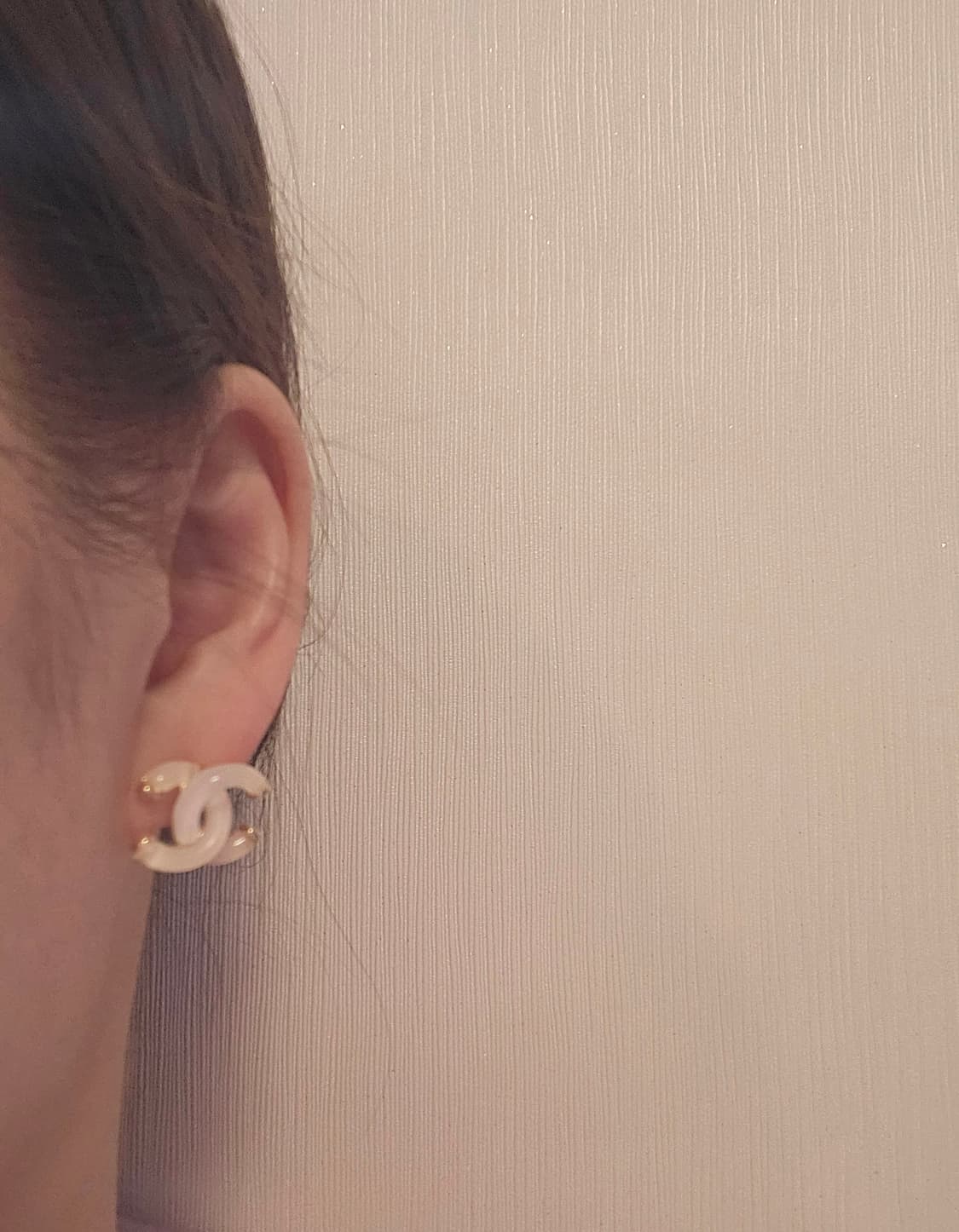 샤넬 호마이카 CC로고 화이트 귀걸이 업사이클링 상품이미지7