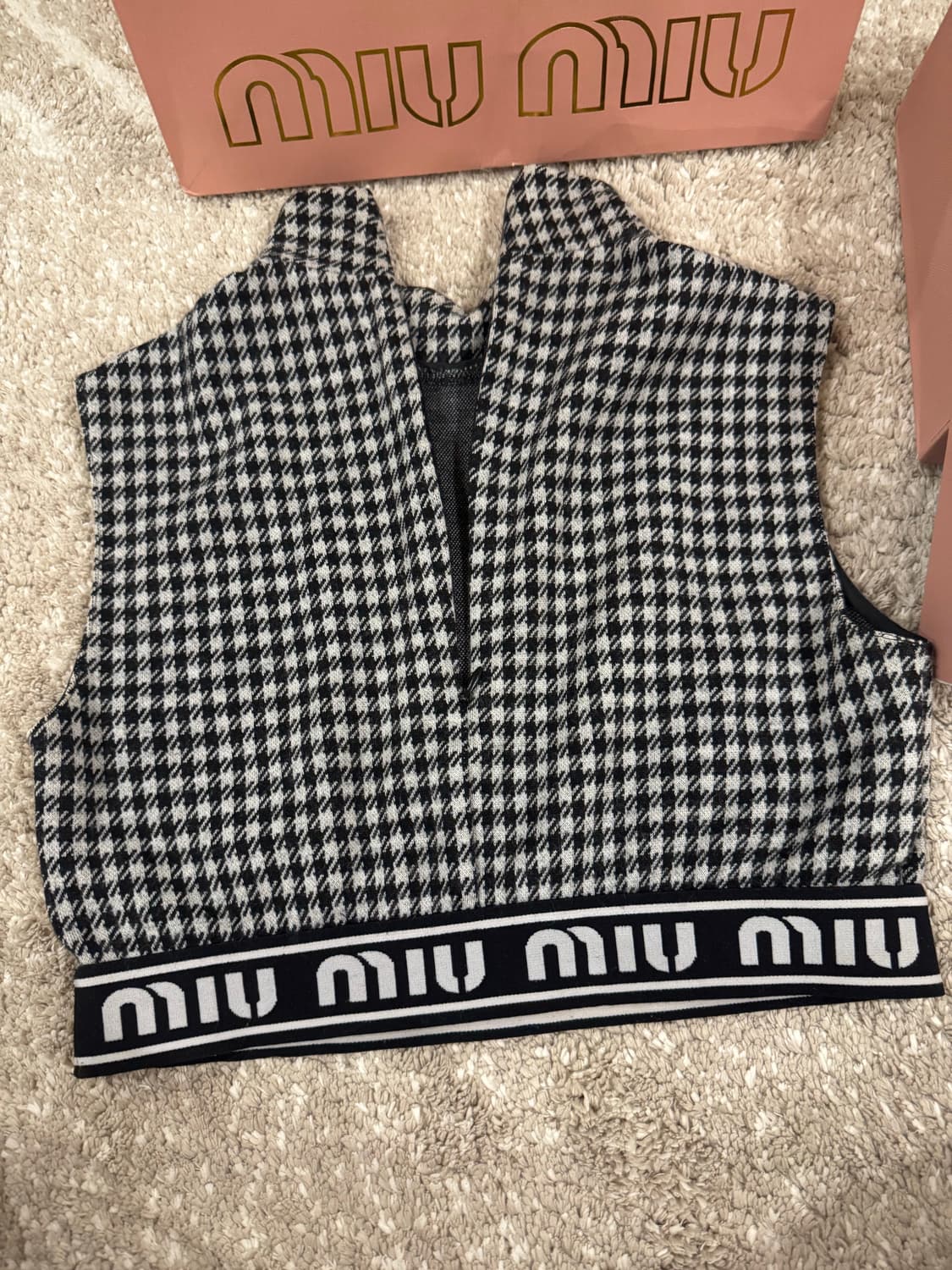 정품 미우미우 크롭티 상품이미지3