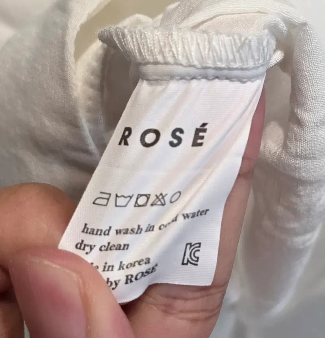 화이트 색상 ROSE 크롭 반팔 셔츠 상품이미지7