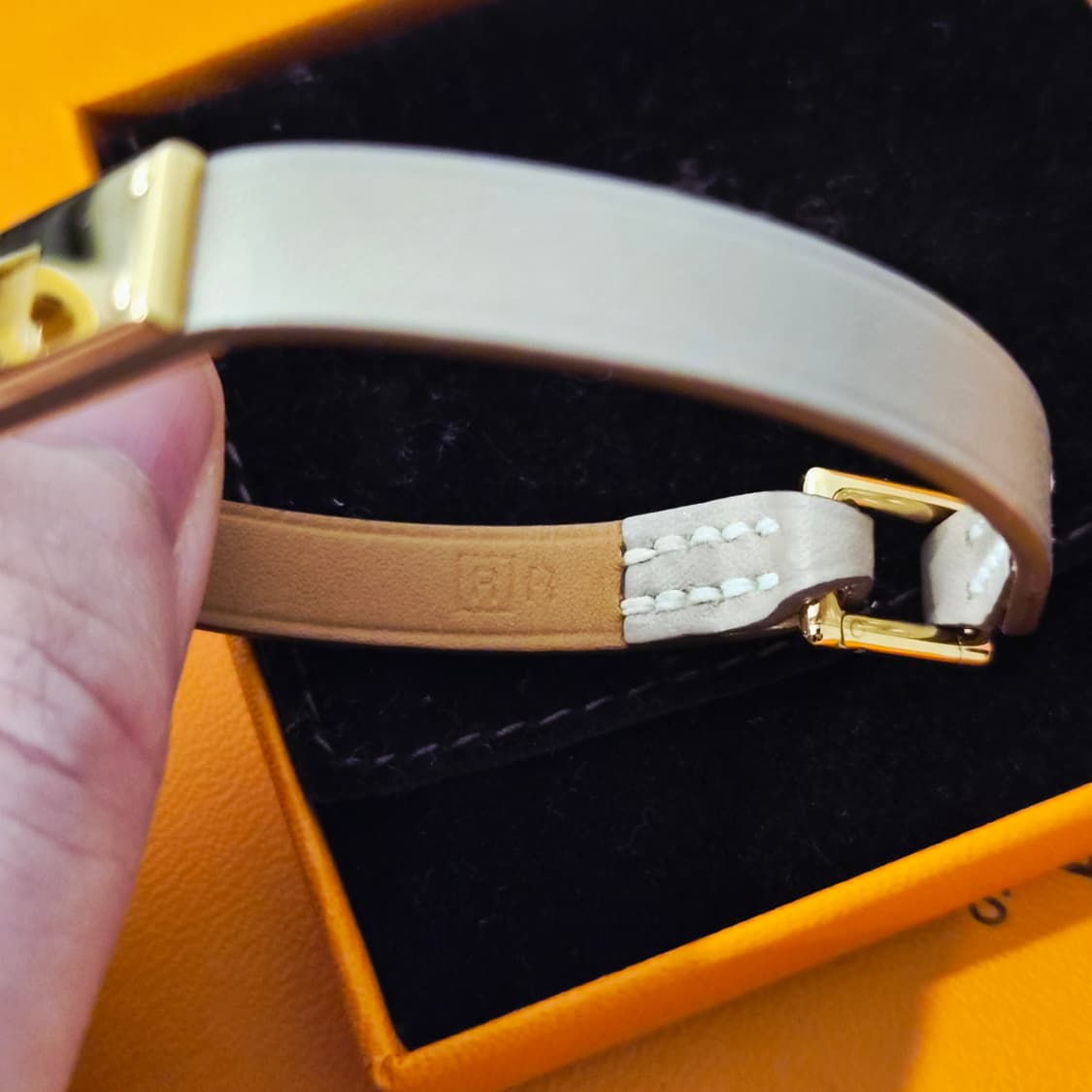 에르메스 마이크로 켈리 팔찌 베이지 금장 S 상품이미지4