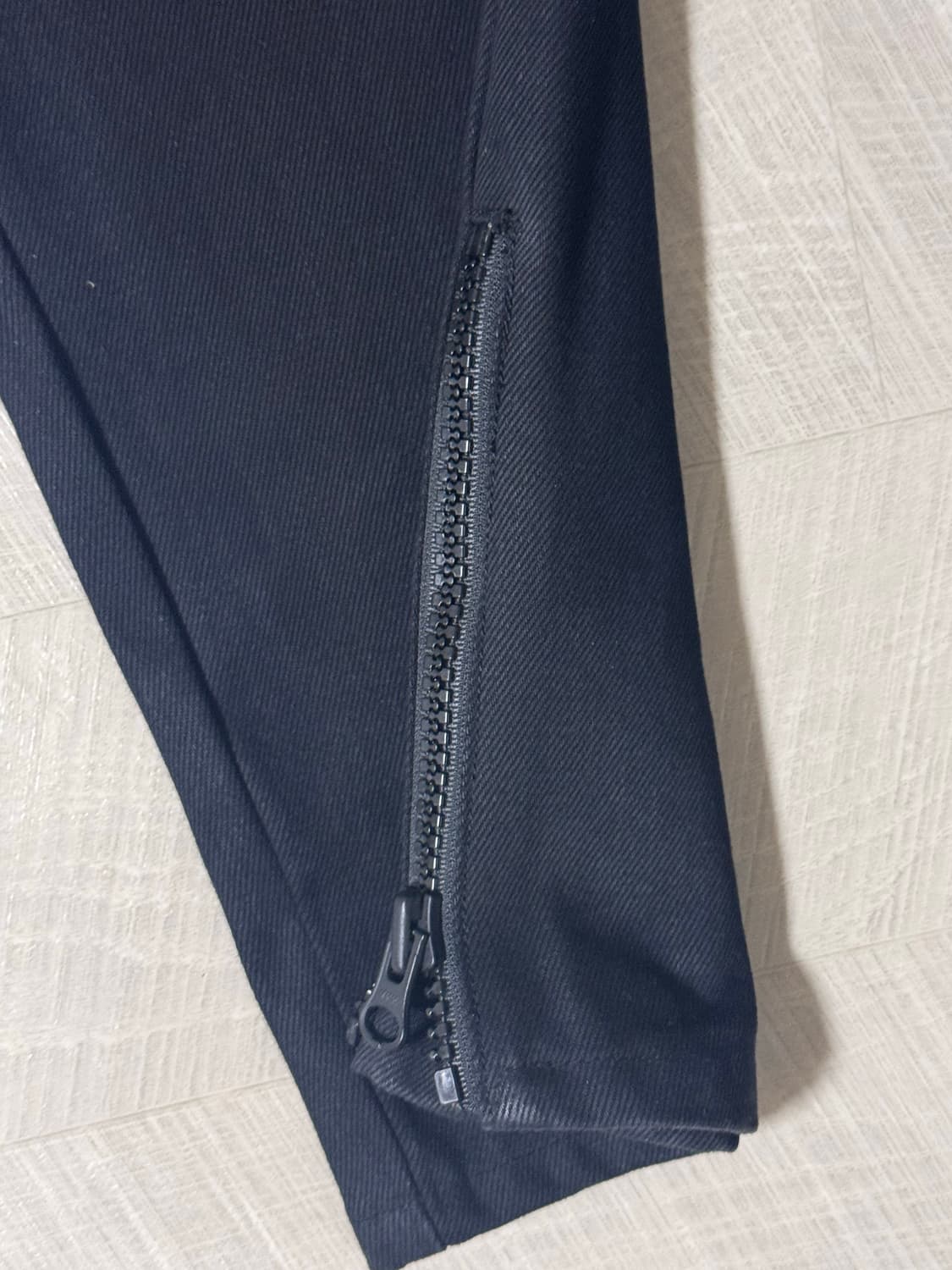 플라스틱프로덕트 지퍼 팬츠 블랙 S 상품이미지4