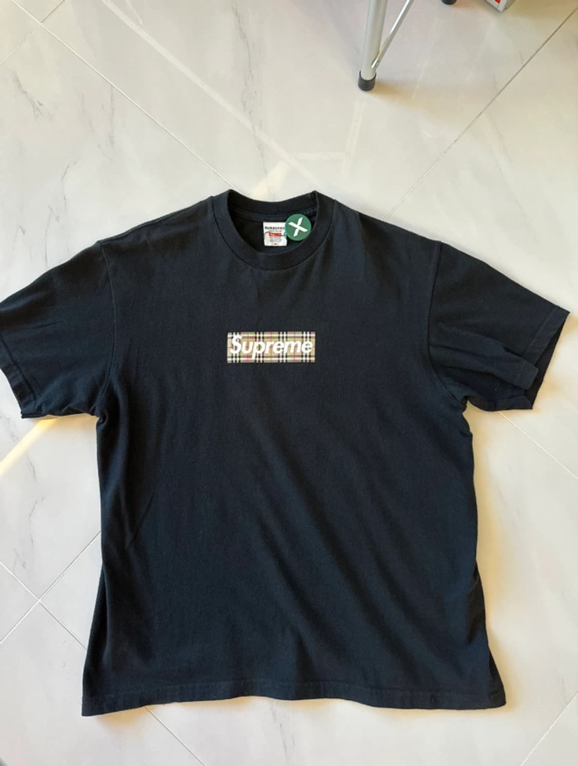 버버리X슈프림 박스로고티 상품이미지3