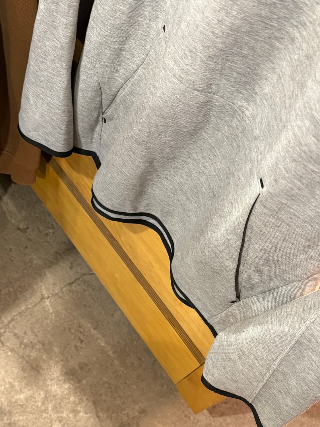 나이키 그레이 맨투맨 상품이미지2