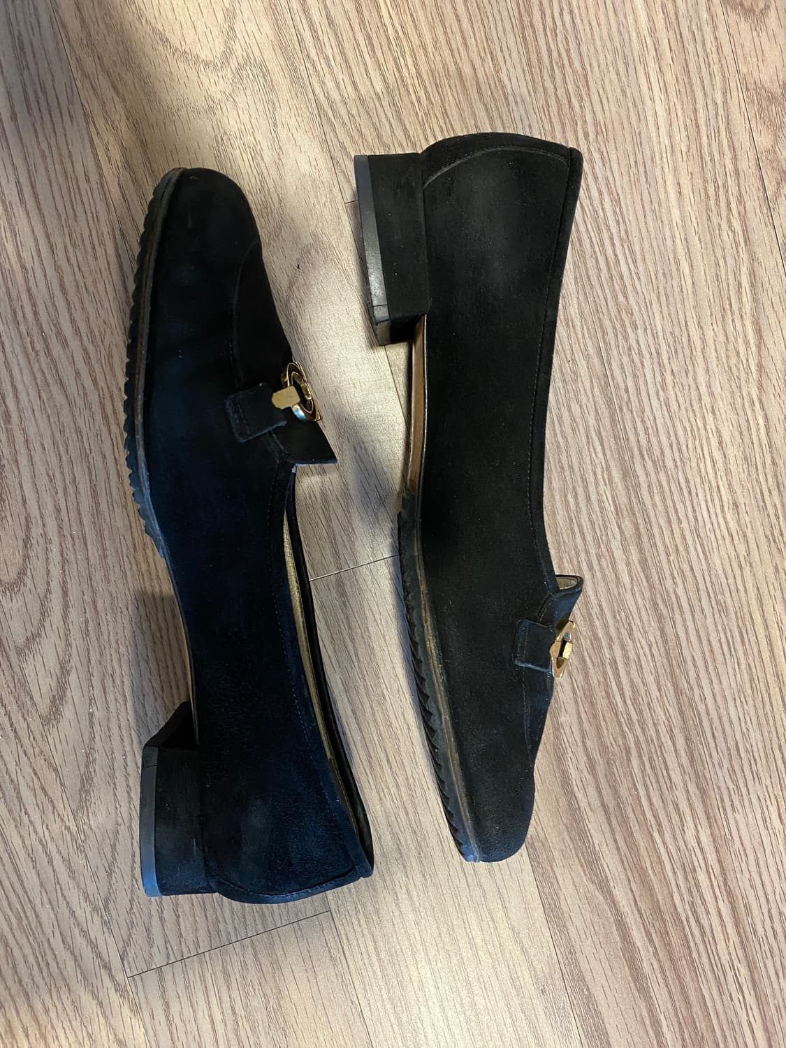 페레가모 간치니 금장 로퍼 (6D/235) 상품이미지3