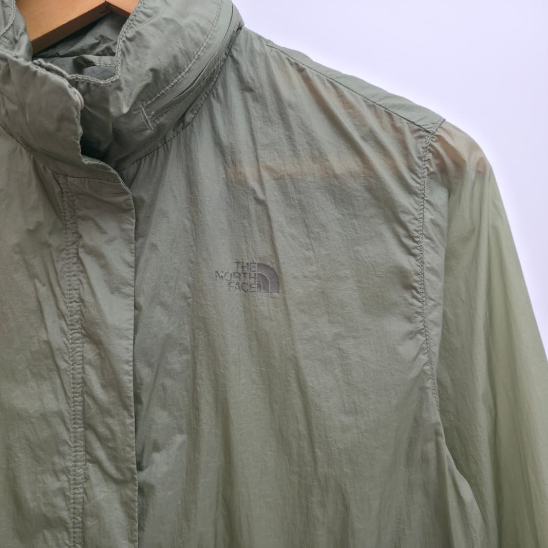 [S] 노스페이스 올리브 경량 바람막이 상품이미지4