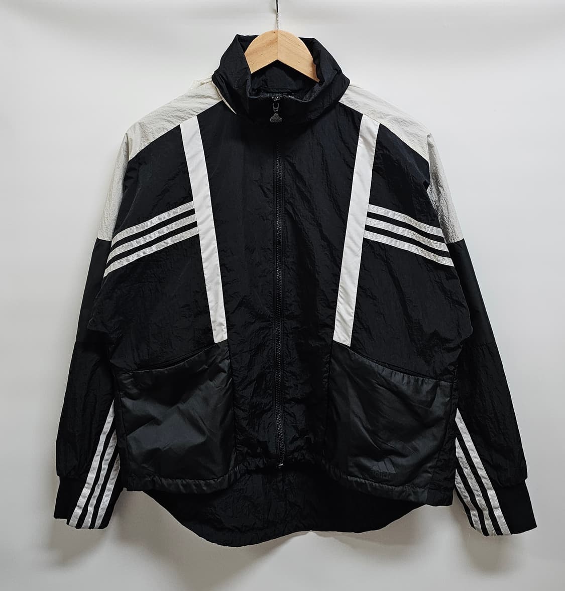 아디다스 여성 윈드브레이커 후드자켓 XS 상품이미지1