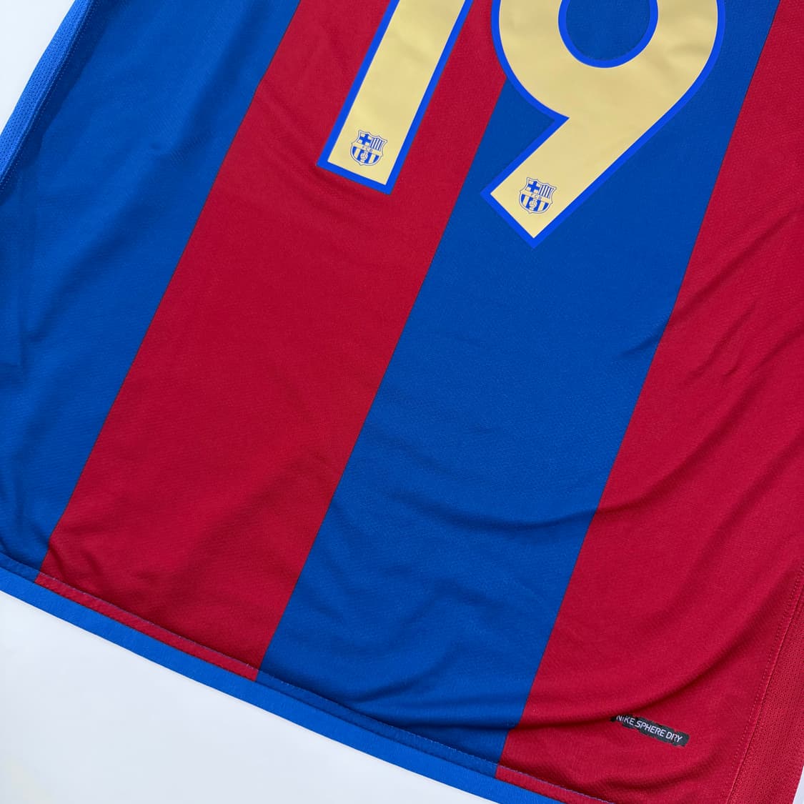 06-07 바르셀로나 홈 메시 유니폼 상품이미지3