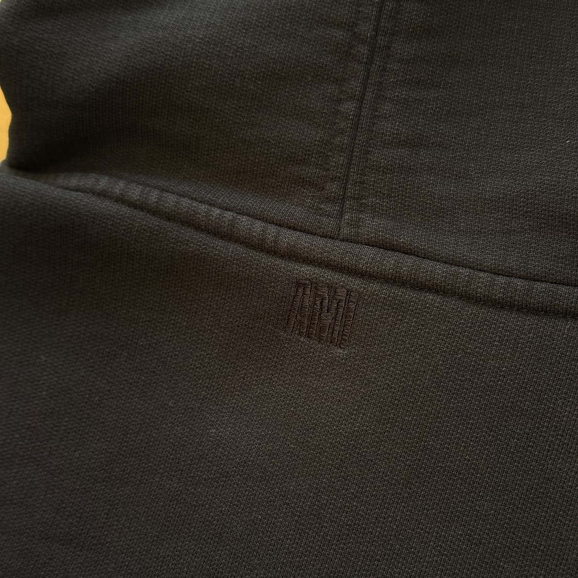 AMI 스몰 하트 로고 후드티 상품이미지5