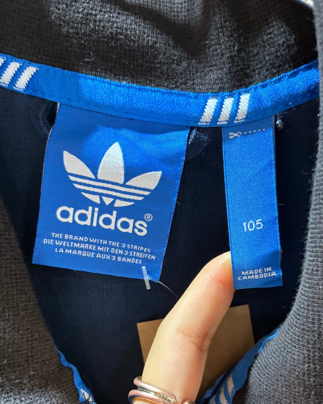 XL 아디다스 스펠링 로고 딥블루 져지 상품이미지5