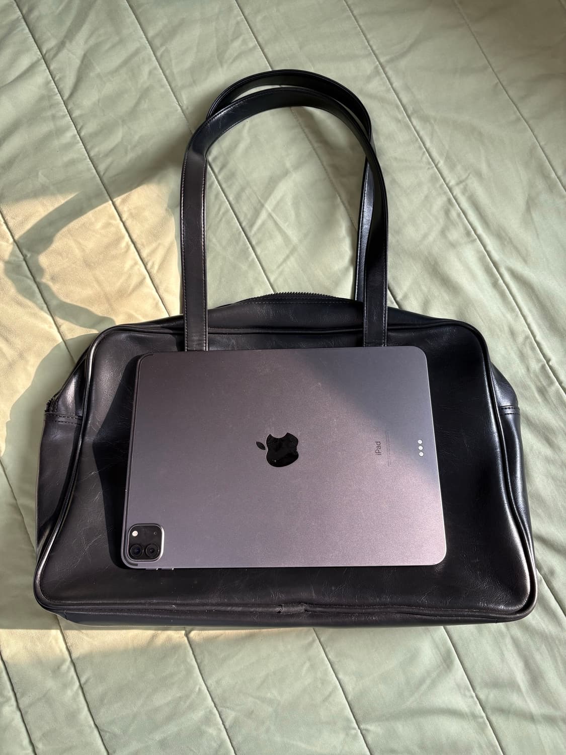 필인더블랭크 Trapezoid 숄더백 블랙 상품이미지3