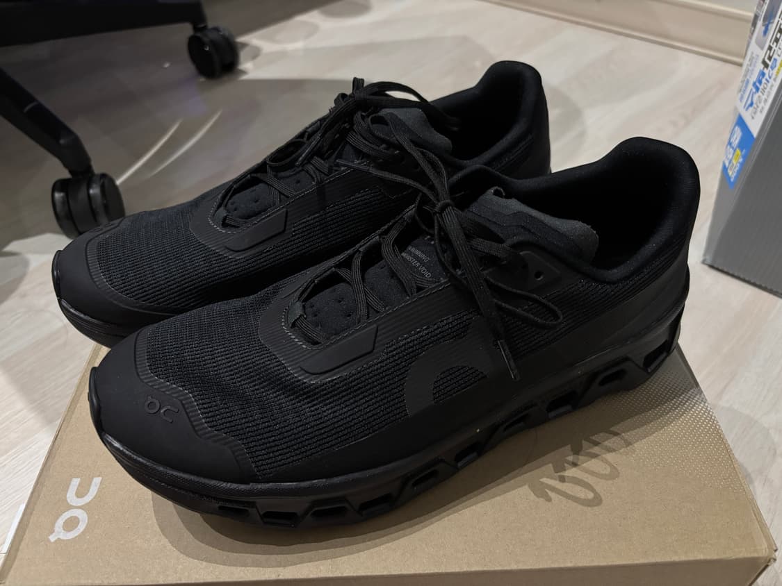 온러닝 클라우드몬스터 보이드 285/블랙 상품이미지1