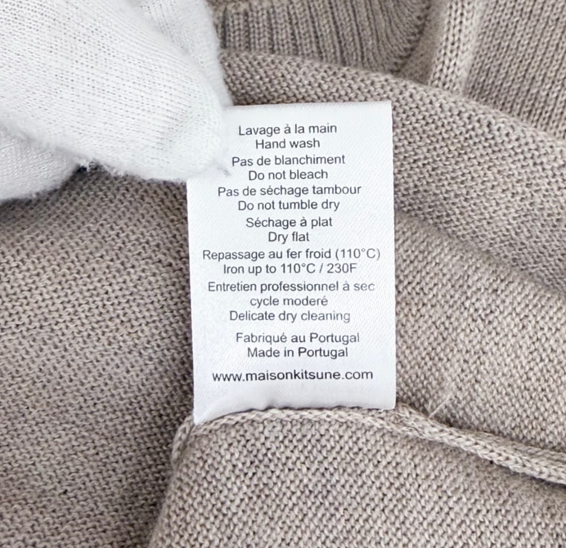 [L] 메종키츠네 여성 폭스헤드 패치 라운드넥 울 가디건 베이지 멜란지 상품이미지10