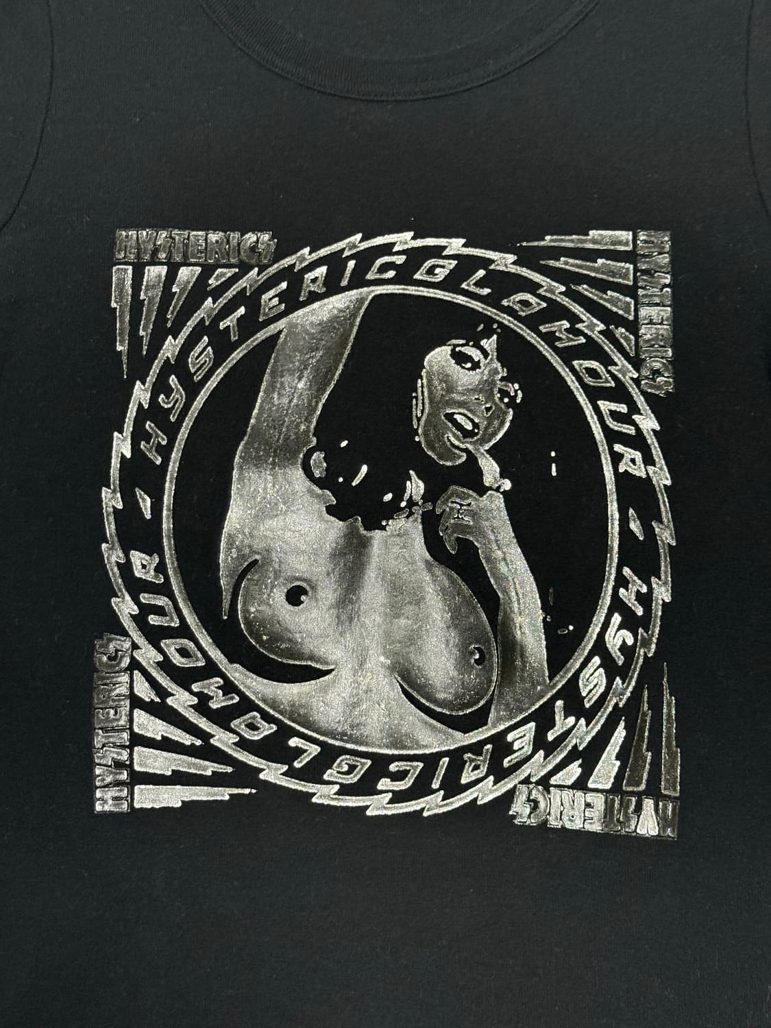 히스테릭 글래머 아카이브 입체 프린팅 히스걸 반팔 티셔츠 상품이미지2