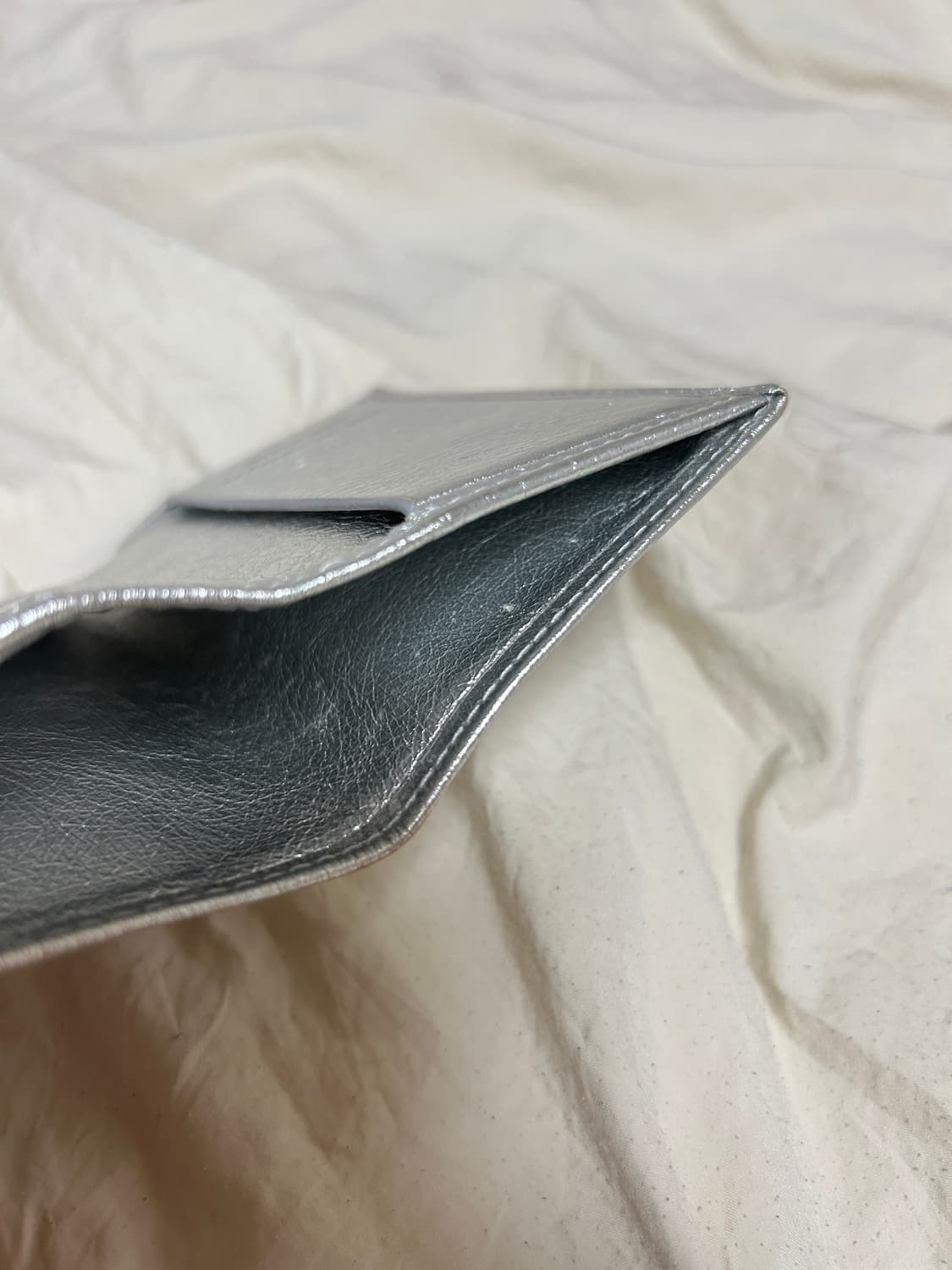 꼼데가르송 지갑 실버 상품이미지4