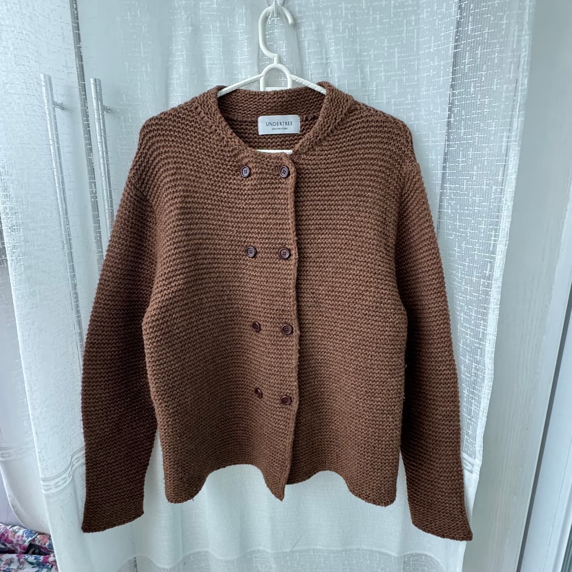 브라운 더블단추 니트 가디건 상품이미지1