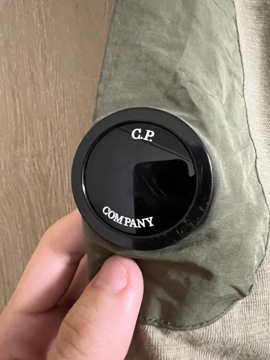 Cp컴퍼니 씨피컴퍼니 올리브 카키 롱 렌즈 롱슬리브 상품이미지6