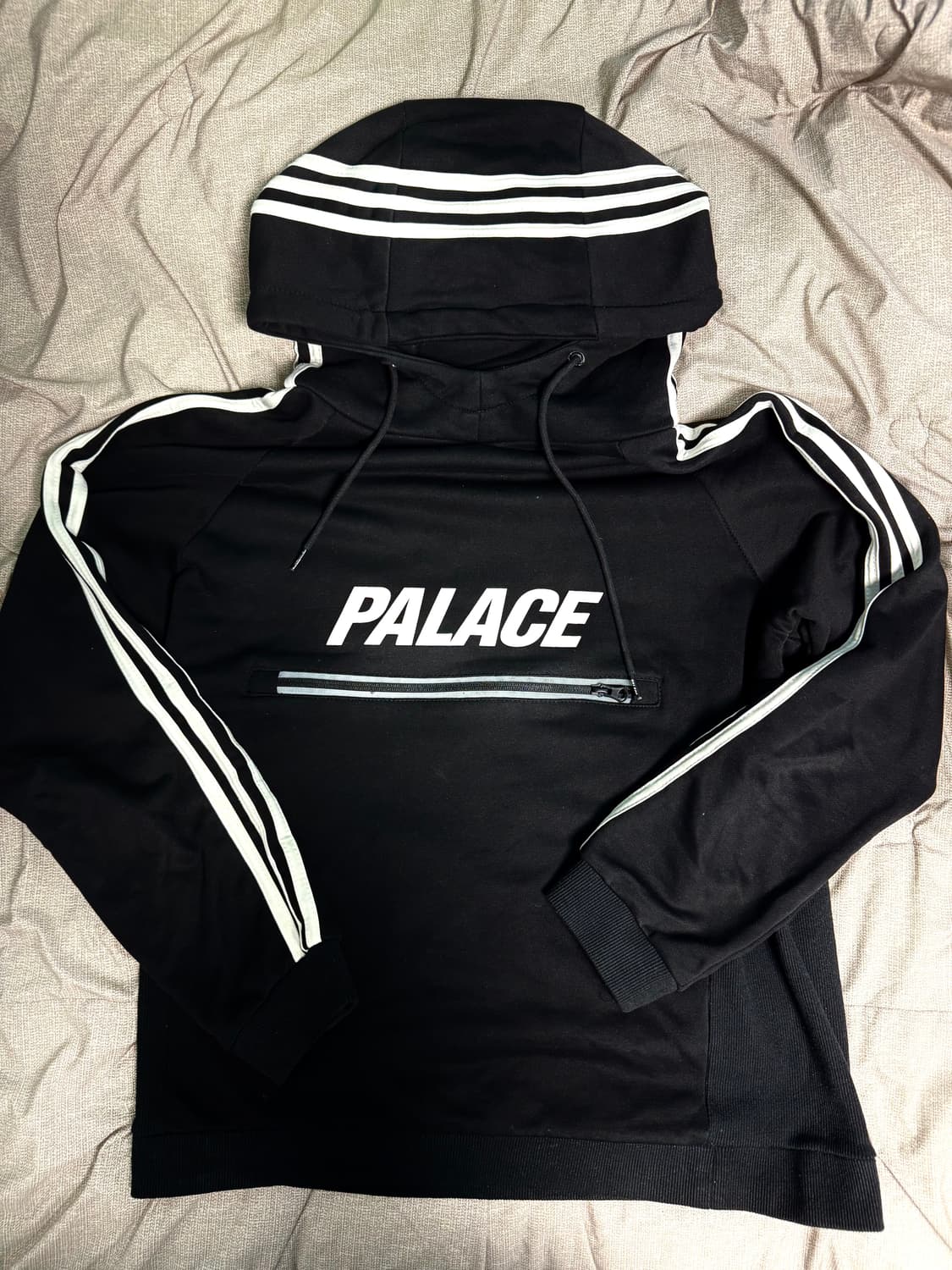 팔라스 아디다스 콜라보 후드티 상품이미지2