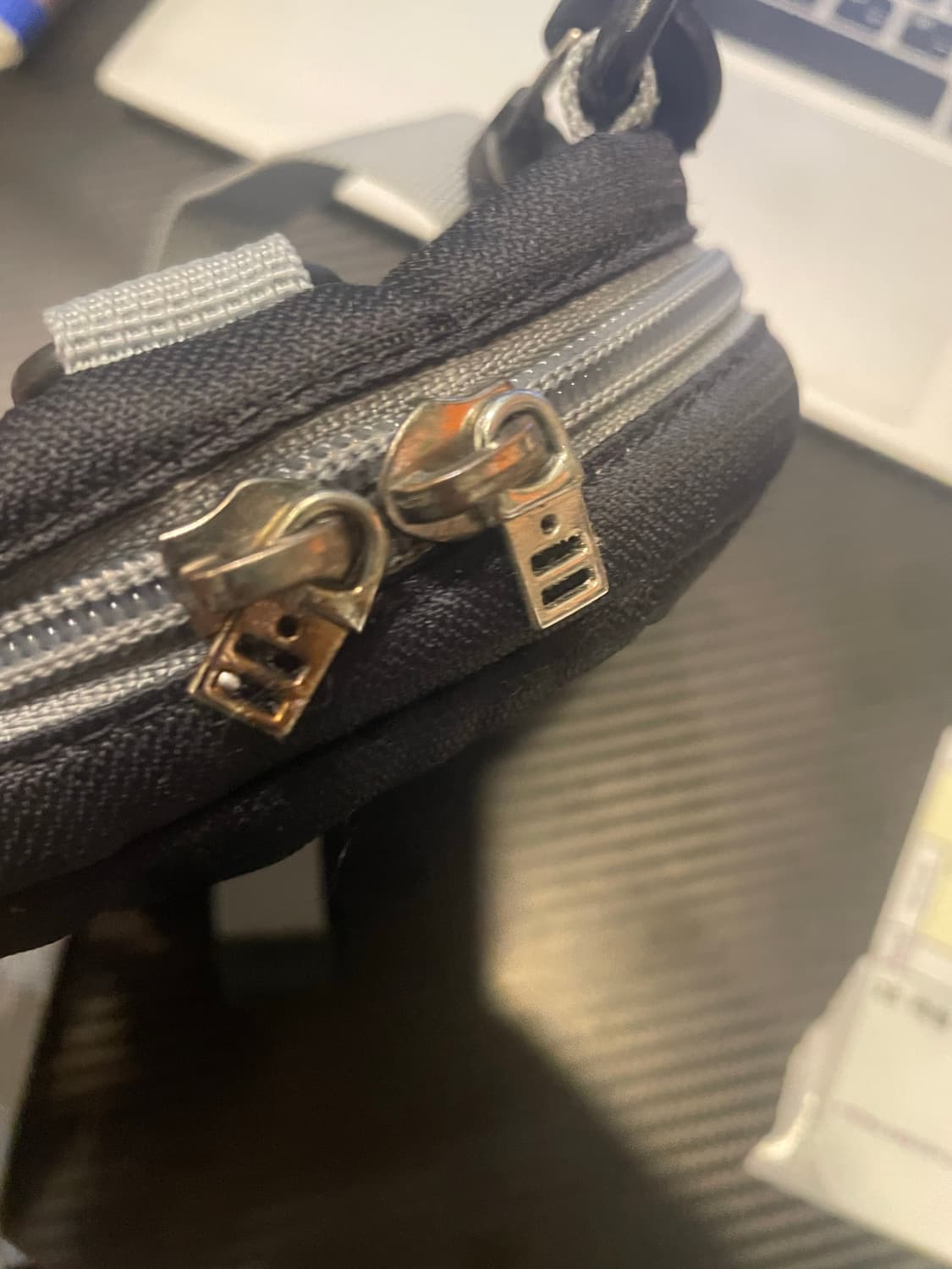 나이키크로스백 5x7사이즈 상품이미지2