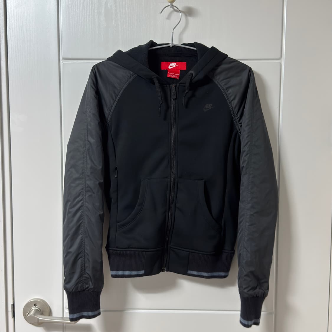 나이키 윈드러너 경량 후드 점퍼 자켓 상품이미지2