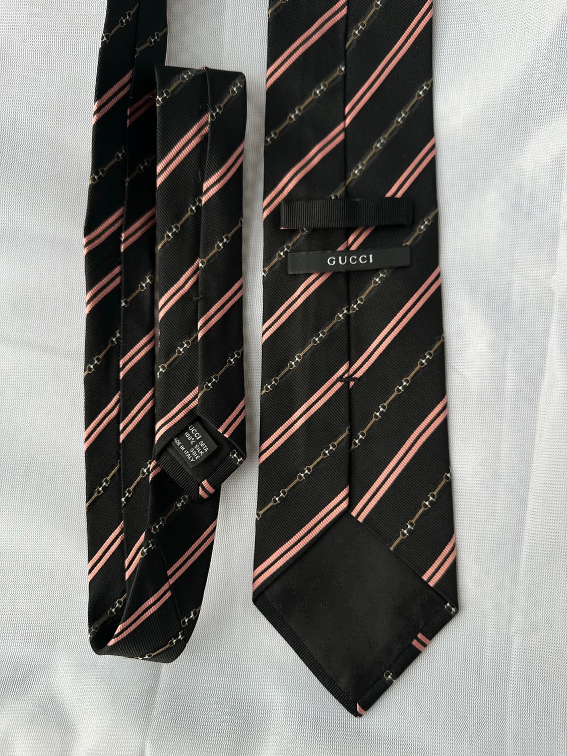 구찌 실크 넥타이 블랙/핑크 상품이미지1