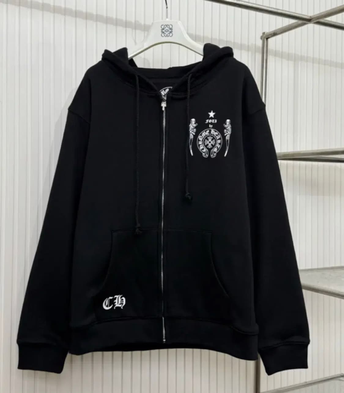 크롬하츠 한정판 그래픽  백로고 집업 후드 블랙 L 상품이미지1