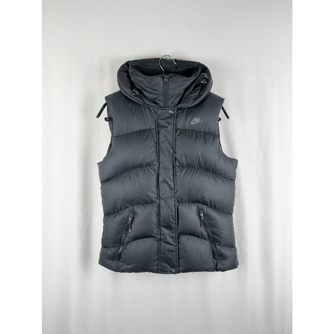 (90) 나이키 NSW 우먼스 550필 올드스쿨 덕다운 패딩조끼 상품이미지2