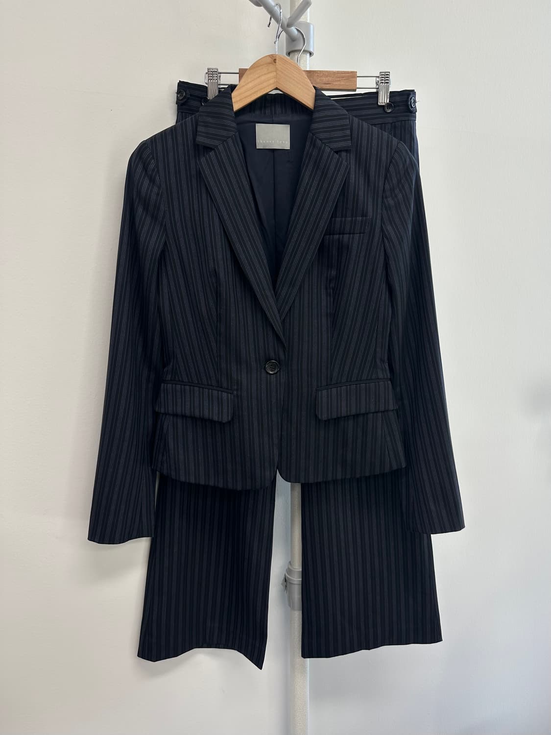띠어리 스트라이프 투피스 셋업 정장 상품이미지1