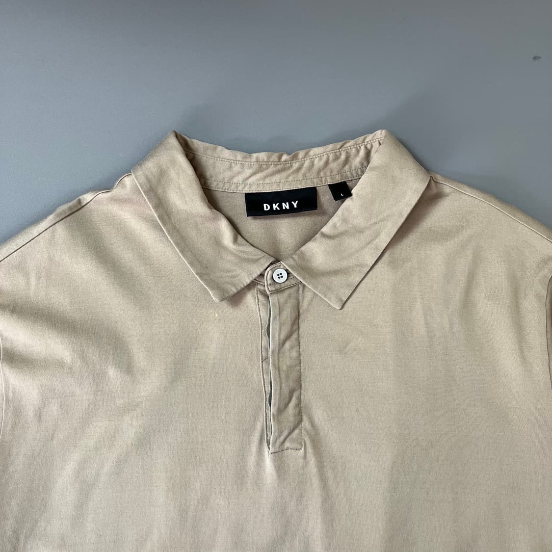 DKNY 베이지폴로셔츠 L 상품이미지3
