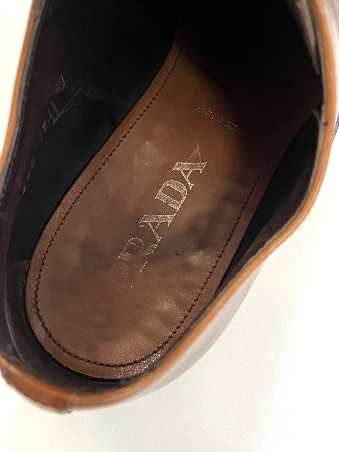 프라다 레더 더비슈즈 상품이미지6